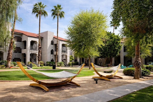 Primary Photo - Cimarron Apartments