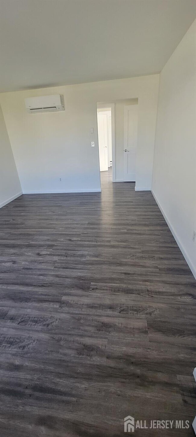 Foto del edificio - 358 Raritan St