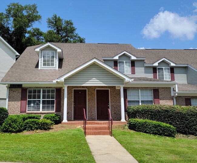Foto del edificio - 4434 Gearhart Rd
