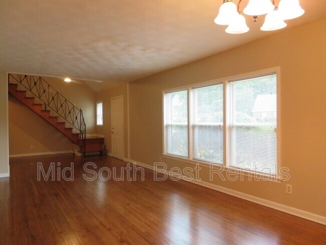 Foto del edificio - 4498 St Honore Dr