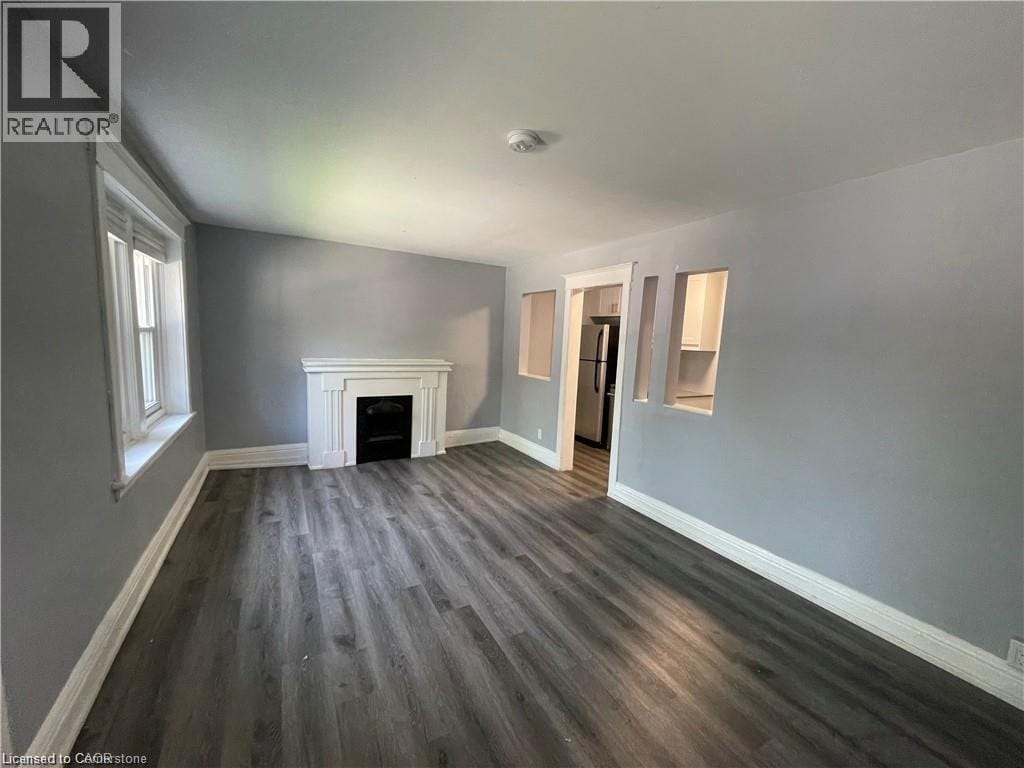 Photo principale - 45 Carrick Ave