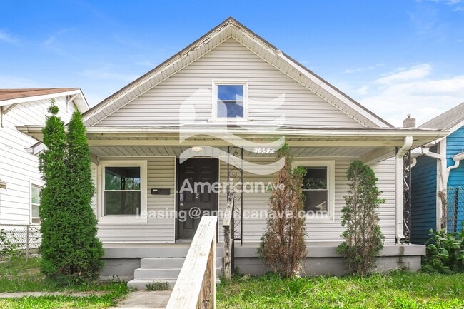 Building Photo - 1557 Lawton Ave