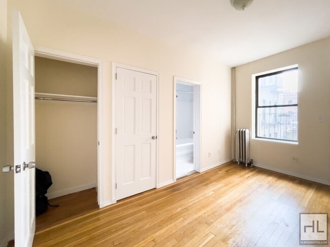 Building Photo - West 11th Street