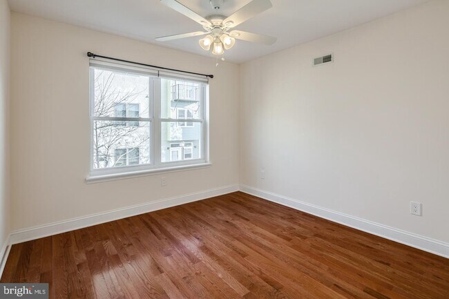 Building Photo - 1411 S 18th St