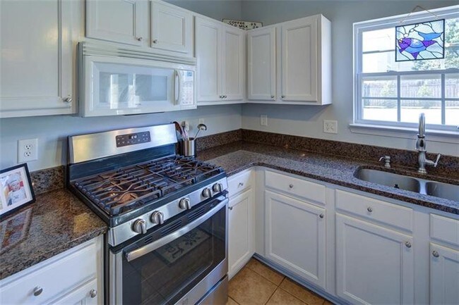 Building Photo - 3841 Verde Glen Ln