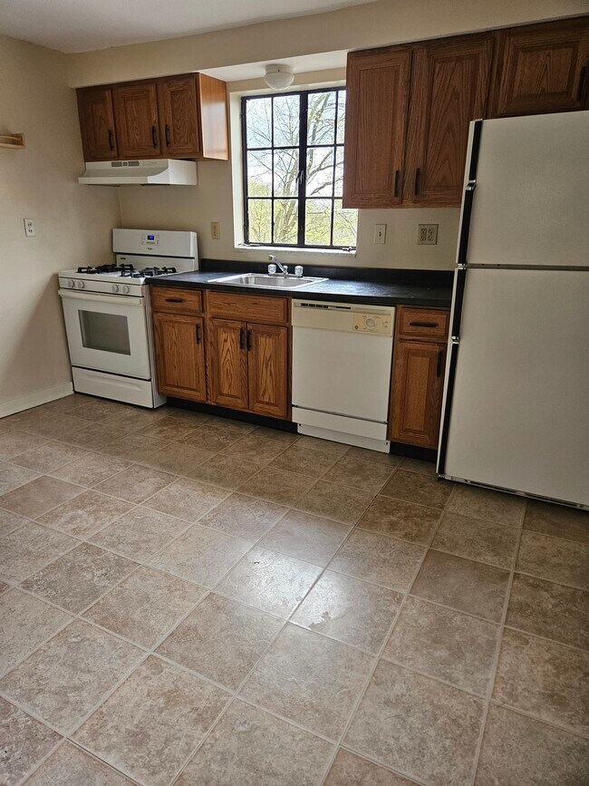 Cocina - 609 Tingley Ave