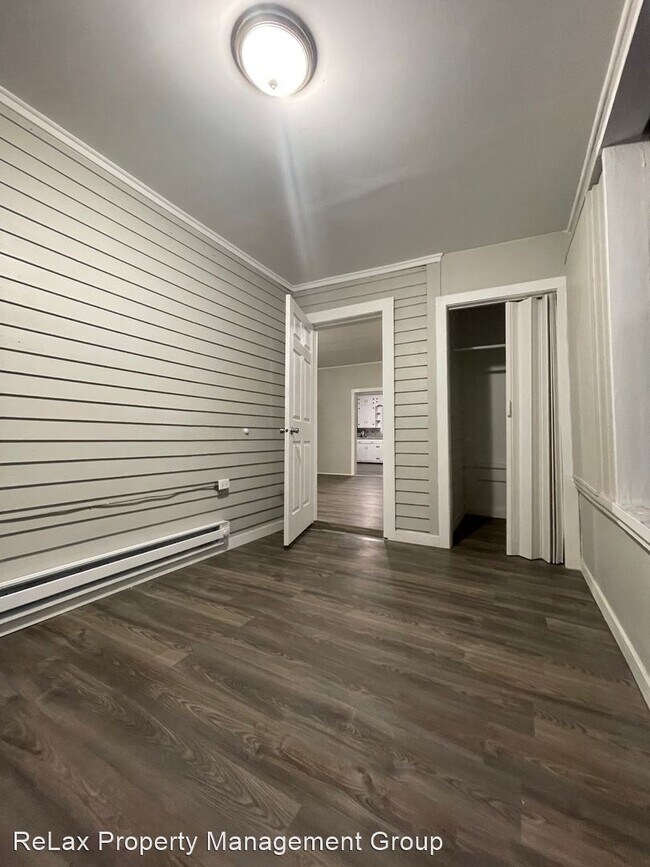 Foto del edificio - 5 br, 1 bath House - 1002 8th St S