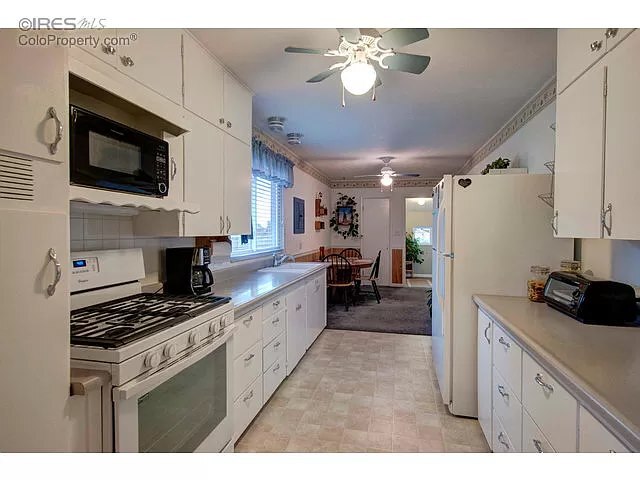 Front of Kitchen - 1620 E 1st St