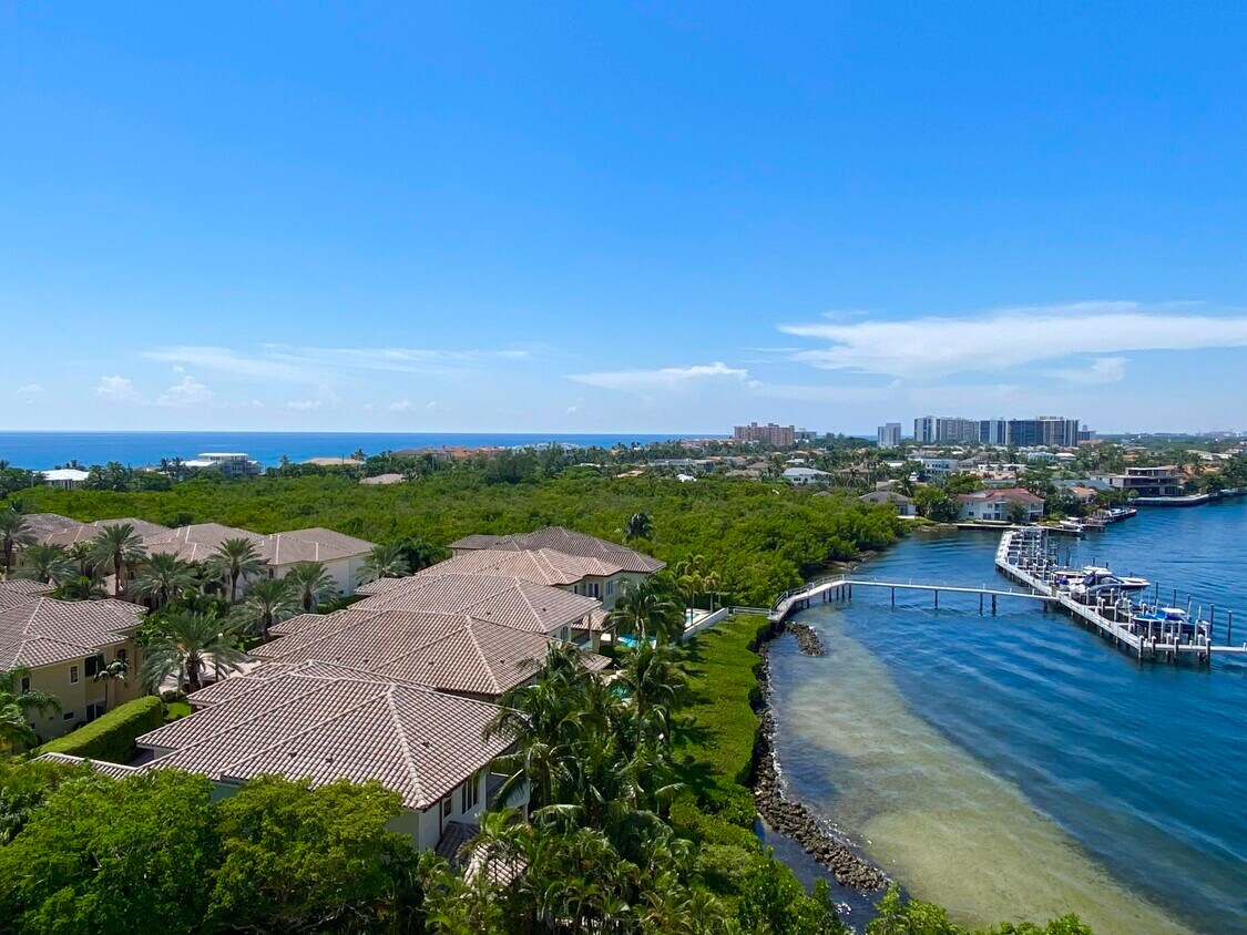 Primary Photo - 3912 S Ocean Blvd