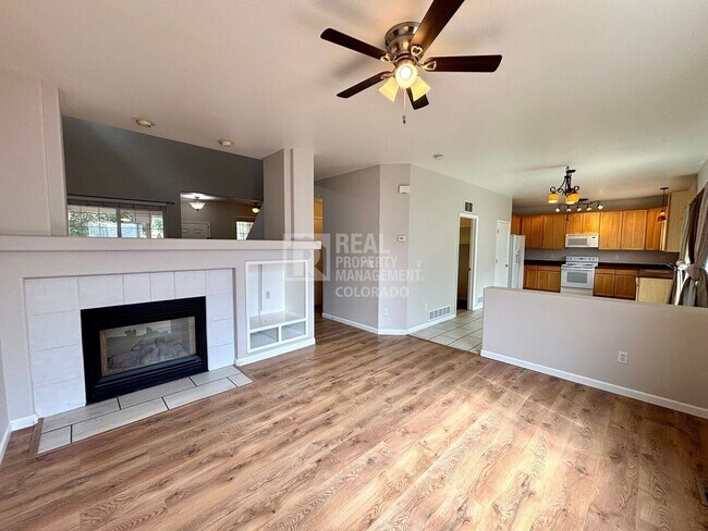 Foto del edificio - 4691 Canyon Wren Ln