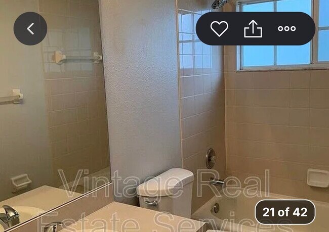 Foto del edificio - 13009 Carlington Ln