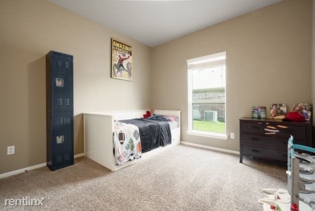 Building Photo - 4 br, 2 bath House - 502 Westchester Court