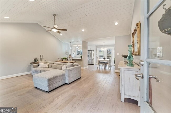 Building Photo - 5235 Lanier Ln