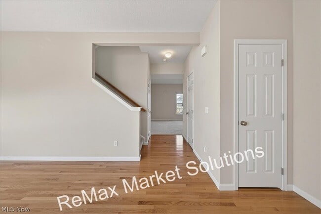 Foto del edificio - 159 Stone Ridge Way