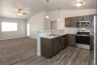 2BR, 2BA - 935SF - Red Rock Apartments