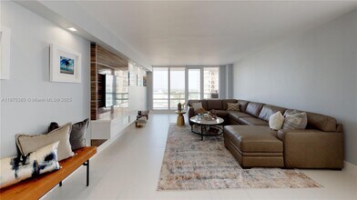 Building Photo - 5601 Collins Ave