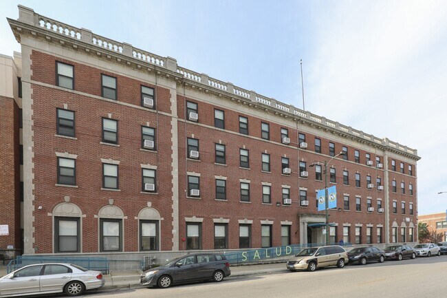 Building Photo - 3039 E 91st St