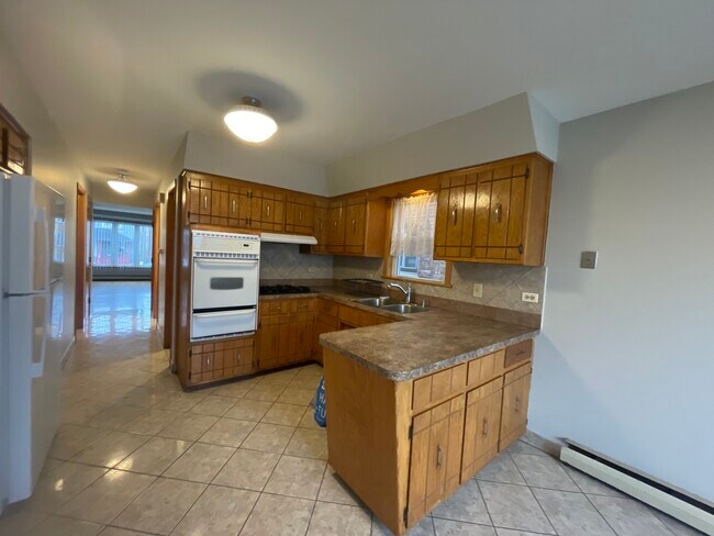 Building Photo - 5504 W 63rd Pl