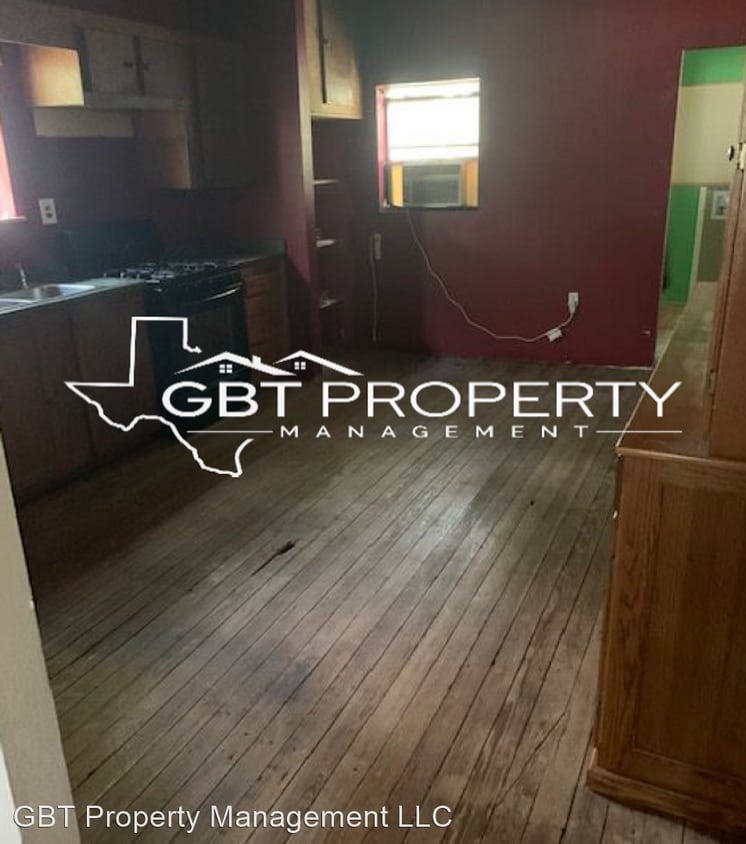 305 S Narcissus St, Kosse, TX 76653 House Rental in Kosse, TX