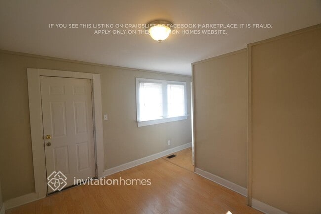 Building Photo - 1908 Whitsett St