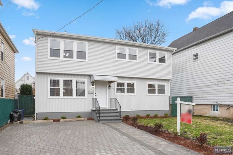 Primary Photo - 67 Halstead Ave