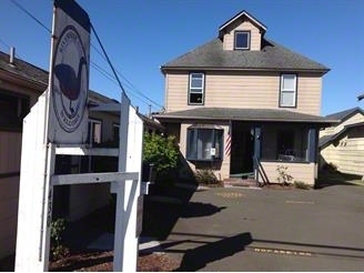 Building Photo - Riverside Inn Bed & Breakfast