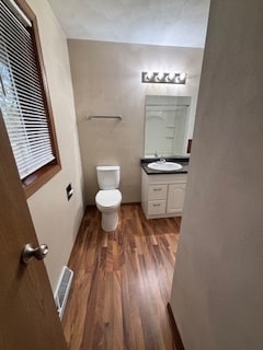 Building Photo - 1101 W Ridgeview Dr