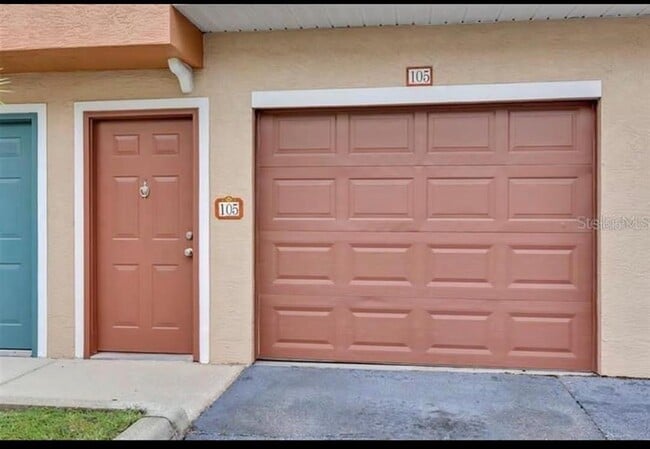 Building Photo - 12102 Poppy Field Ln