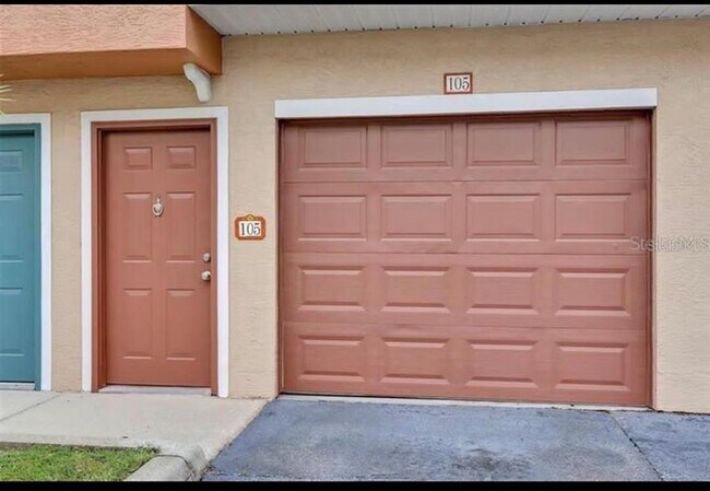 Foto del edificio - 12102 Poppy Field Ln