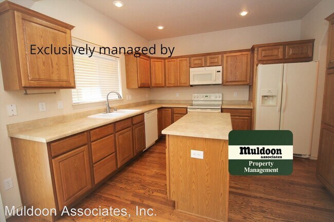 Building Photo - 5 br, 3.5 bath House - 5637 Cross Creek Dr