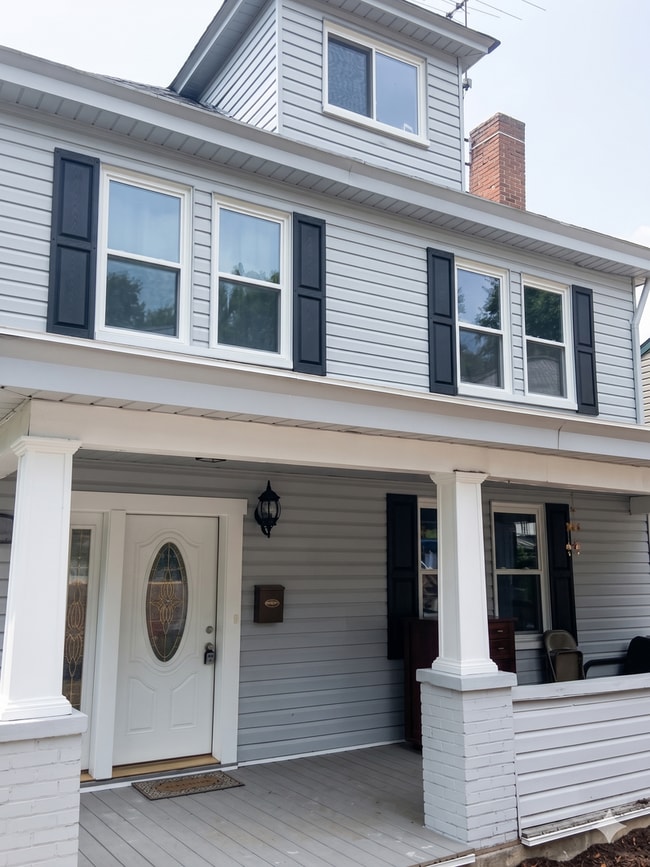 Luxury Rental - South Side - Luxury Rental - South Side House