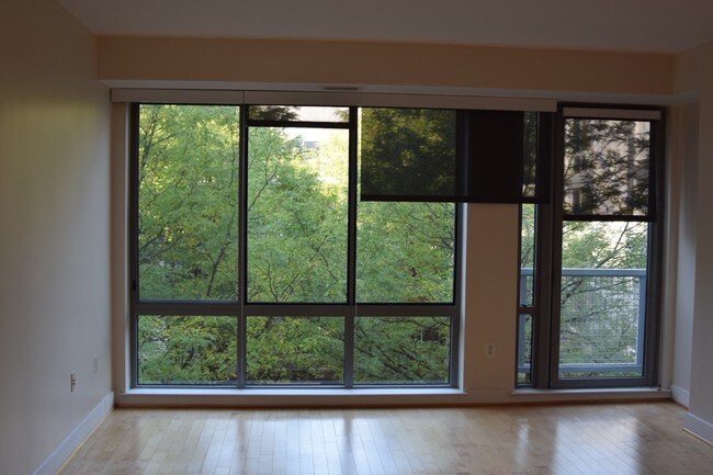 Foto del edificio - 4101 Albemarle St NW