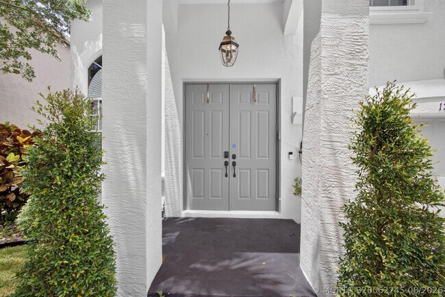 Building Photo - 1204 Oakwater Dr