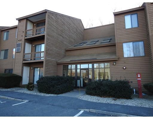 Foto del edificio - 132 W Meadow Rd