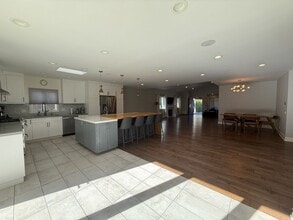 Building Photo - 23400 Collins St