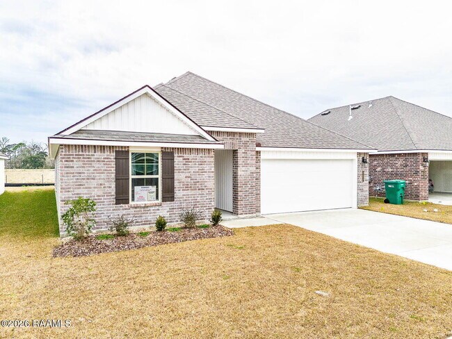 Foto del edificio - 125 Lake Ridge Dr