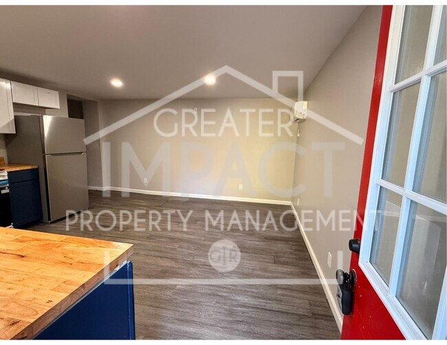 Foto del edificio - 2506 Legion Dr