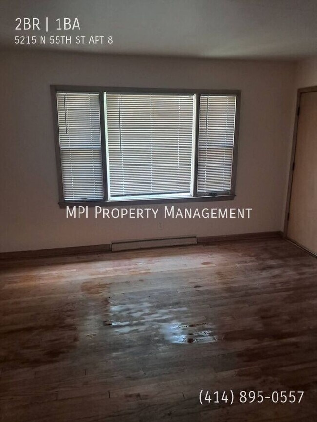 Foto del edificio - 5215 N 55th St