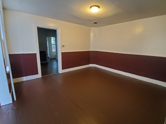 Foto del edificio - 314 N Maple Ave