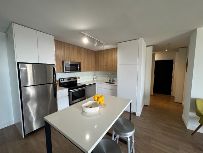 Foto del edificio - 2619 N Clark St