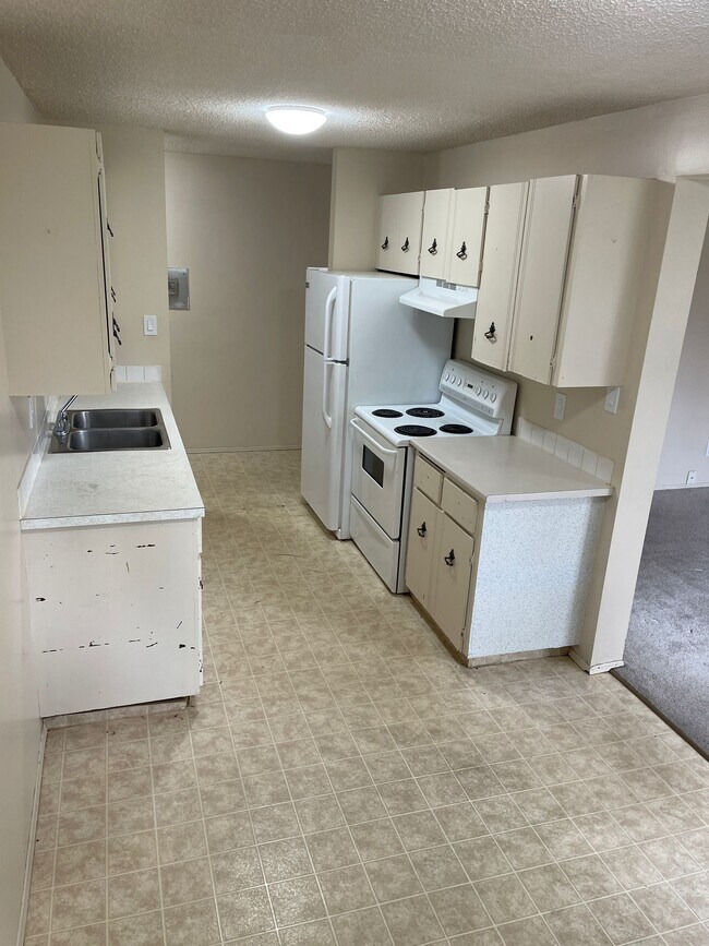 Photo du bâtiment - 4507-144 44 Ave