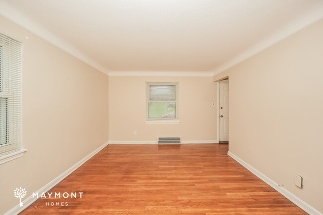 Building Photo - 22471 Beckford Ave