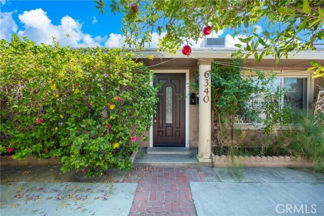 Foto principal - 6340 Wilbur Ave