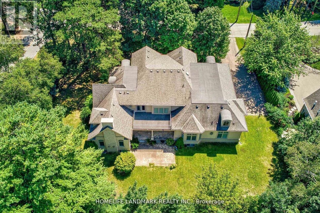 Primary Photo - 450 Meadow Wood Rd