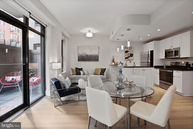 Foto del edificio - 1440 Church St NW