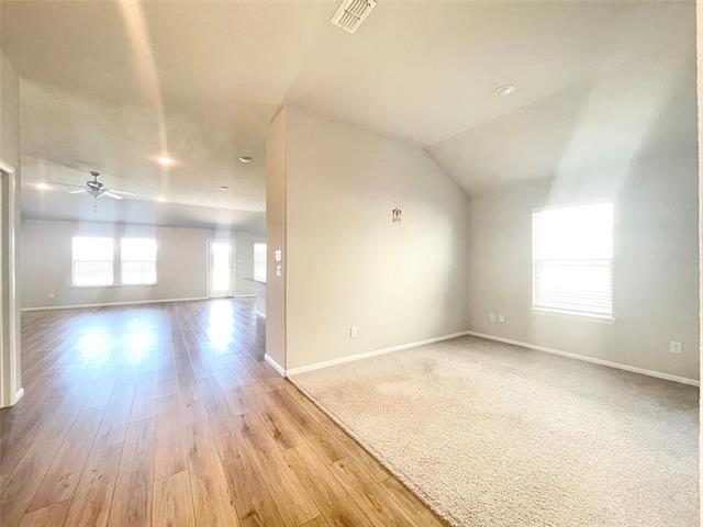 Foto del edificio - 904 Slate Ln