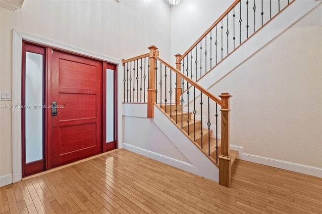 Building Photo - 1211 Algeria Ave