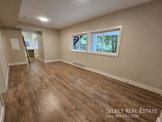 Photo du bâtiment - 7138-7138 Marble Hill Rd
