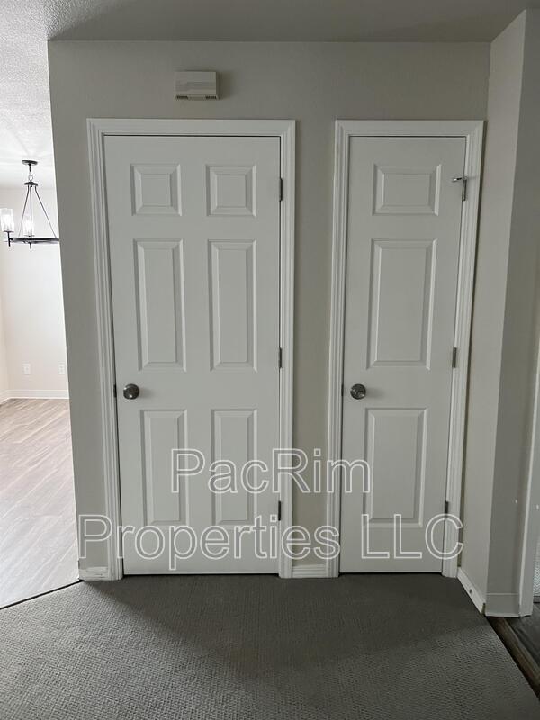 Foto del edificio - 3310 Boniface Pkwy