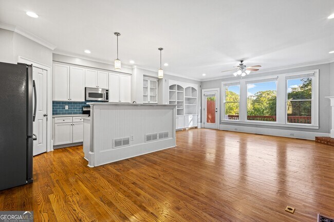Building Photo - 2649 Colgan Ct SE